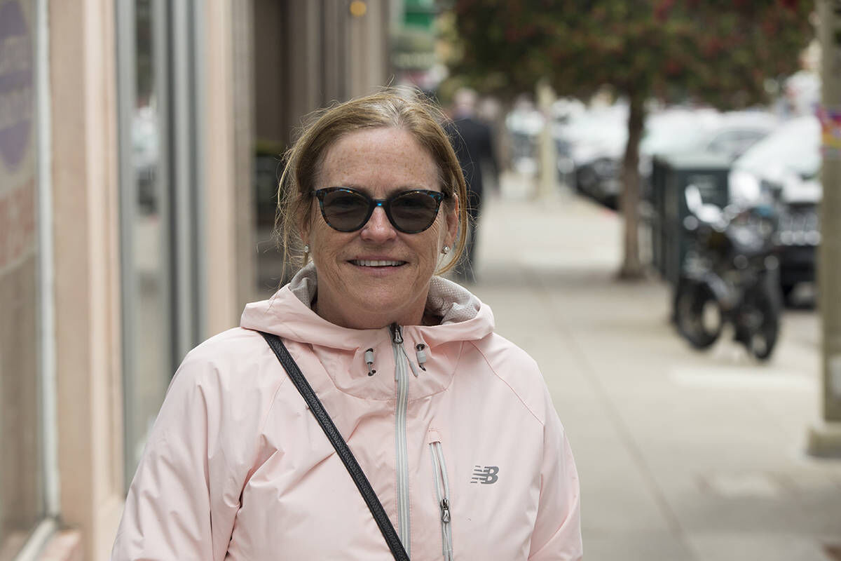 San Franciscans embrace caution as the masks go back on
